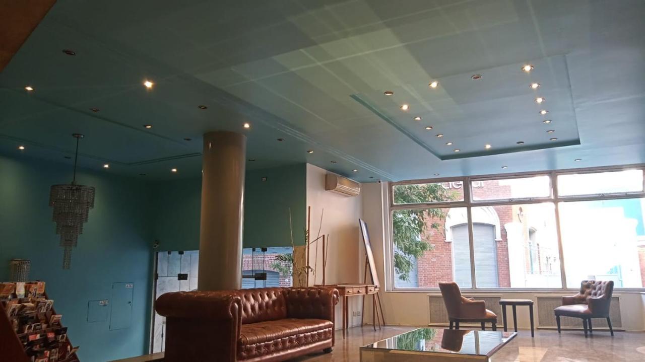 Hotel Tres Sargentos Buenos Aires Bagian luar foto