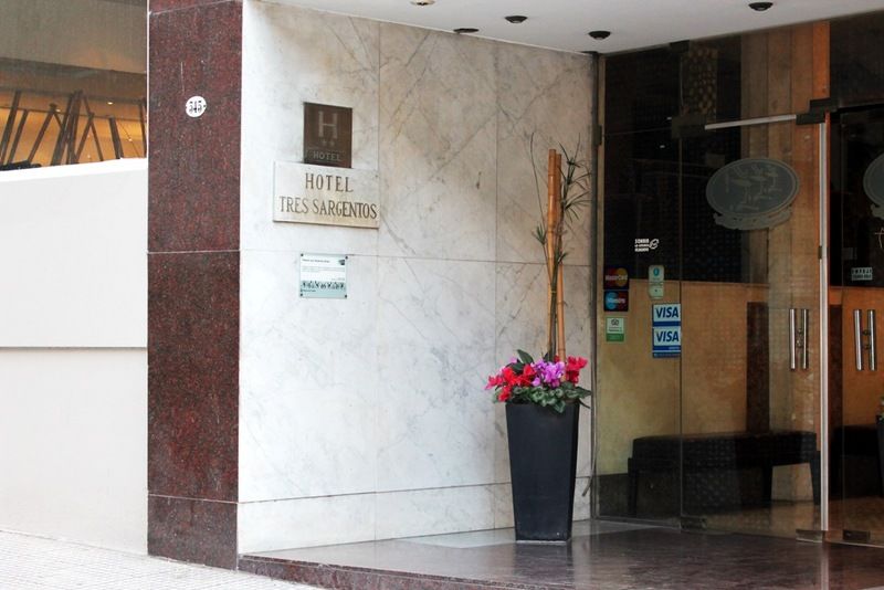 Hotel Tres Sargentos Buenos Aires Bagian luar foto